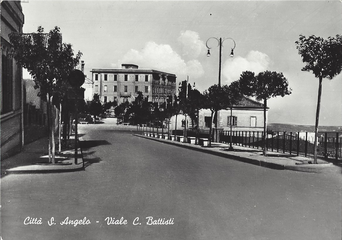 0022 CITTASANTANGELO VIALE CESARE BATTISTI 1956_02_22 FRONTE